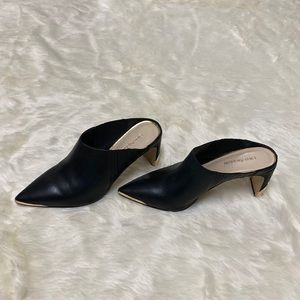 Enzo Angiolini black mule